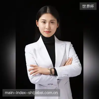 上官英